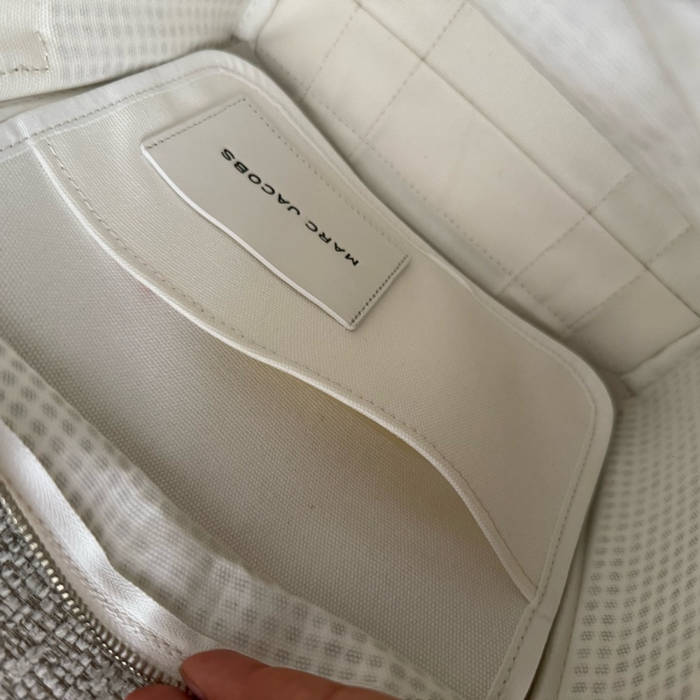 New Marc Jacobs White crystal small Tote Bag - Picture 7 of 9